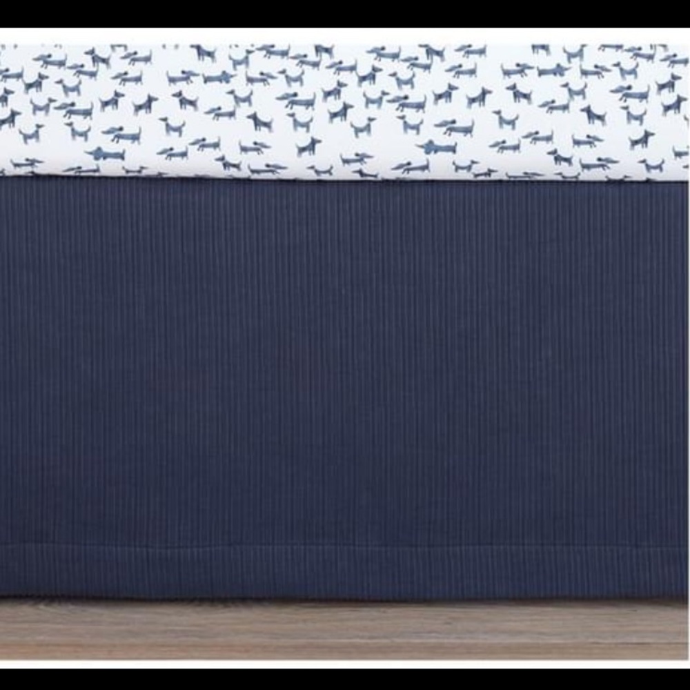 Vintage Matelasse Crib Skirt